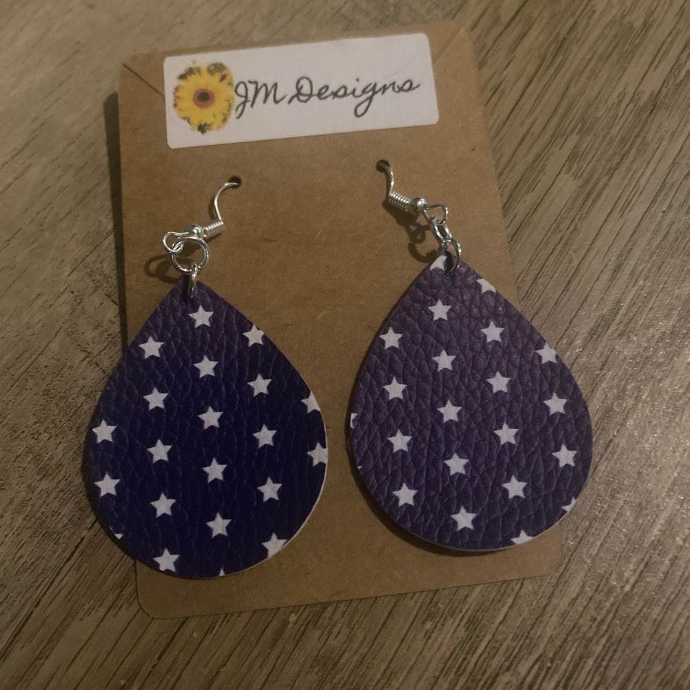 Star earrings